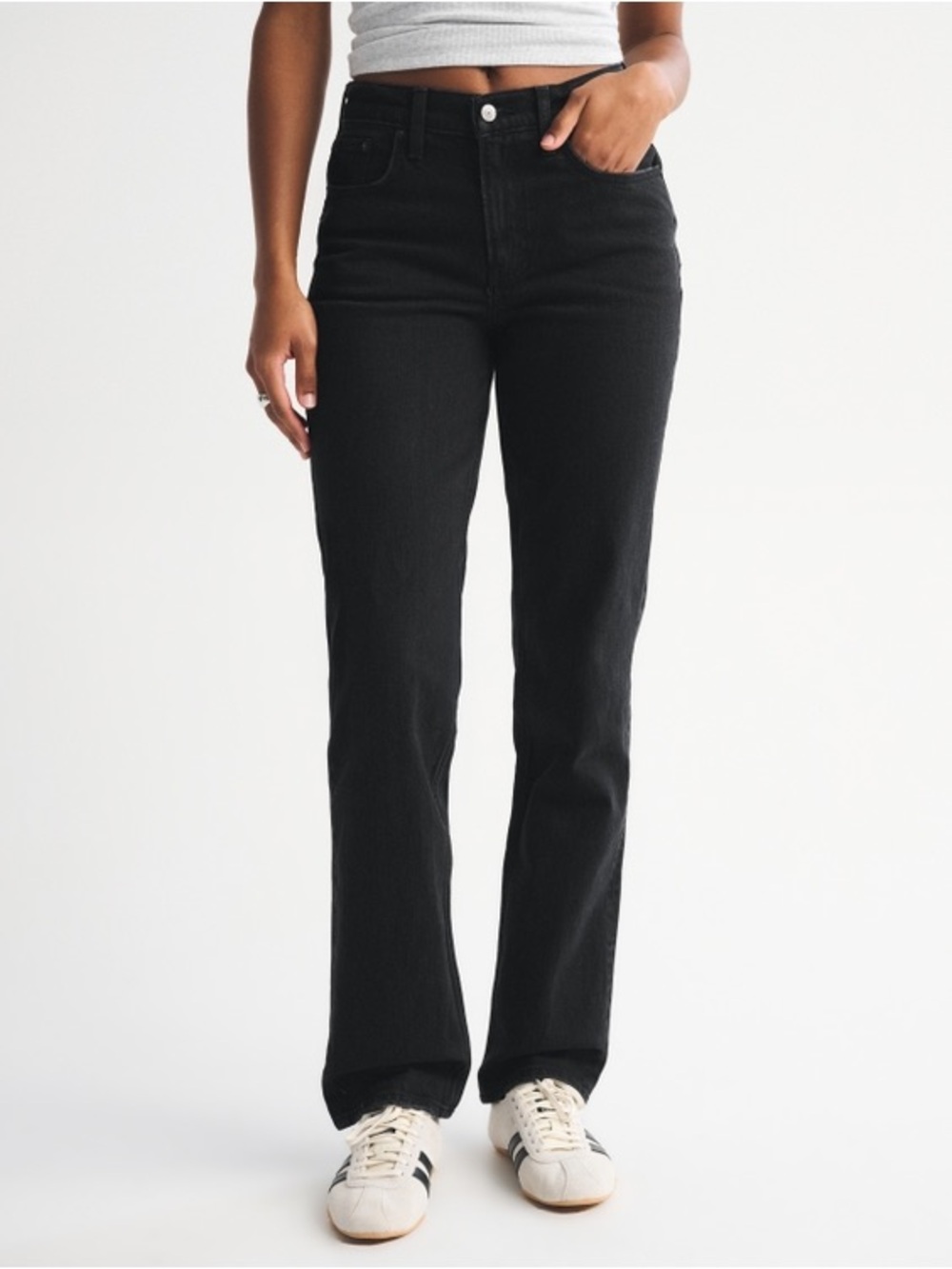 Curve Love Mid Rise 90s Straight Jean - Abercrombie
